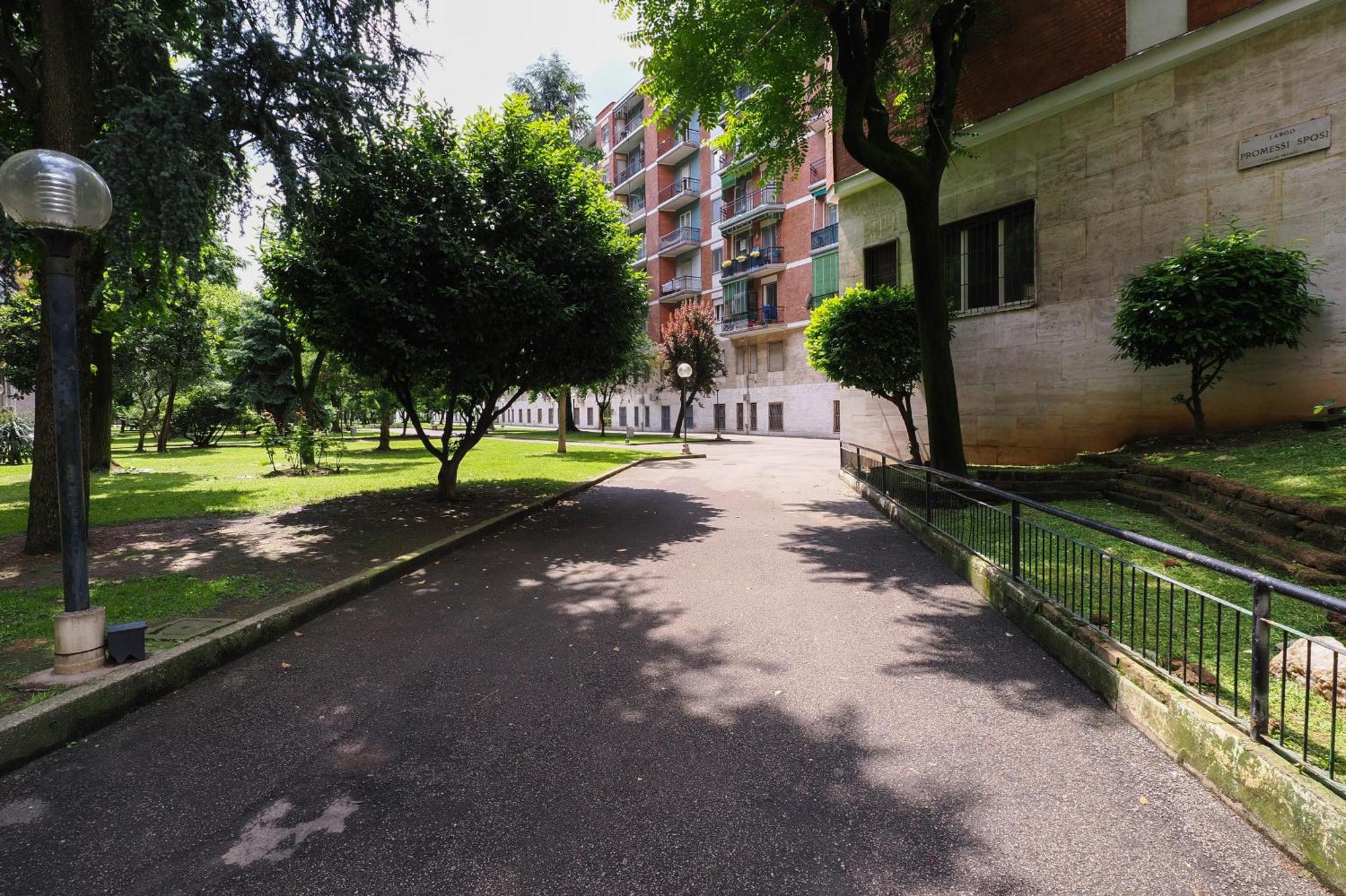 Appartement Primopiano - Promessi Sposi à Milan Extérieur photo